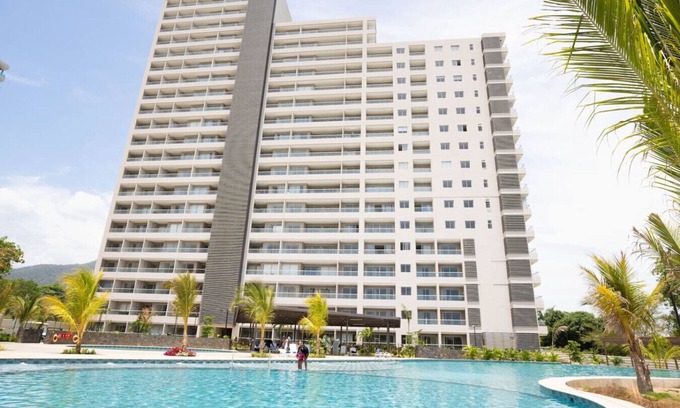 Papare Apartamento | Luxurious apartment with private balcony-pool and beach