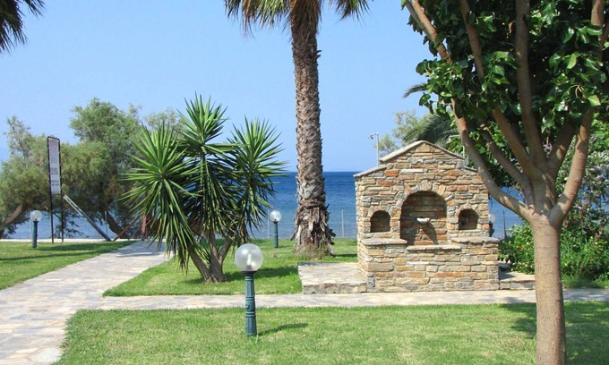 Lefokastron Apartamento | Quiet Beachside Spacious Bungalows + Amazing Seaview + Pool