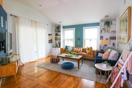 Lincolnville Casa | Luxurious Bohemian Bungalow in Lincolnville - Mins from Downtown!