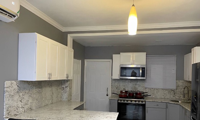 Constant Spring Apartamento | Luxurious Charlton Blue 2bed2bath cozy unit w/k
