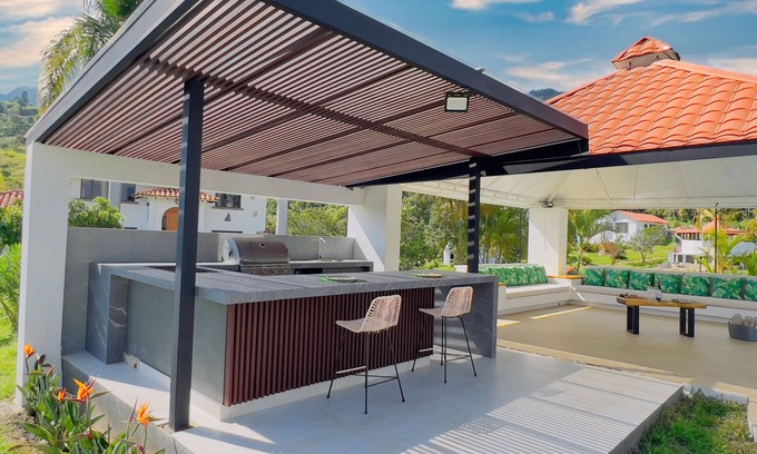 Silvania Villa | Lujosa casa de campo. Hacienda Loretto Silvania