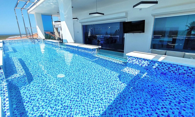 Montellano Villa | Sosua Bachelor Party 12BR Stunning Luxury Villa, Pool, Near Beach
