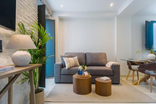 San Bartolome Apartamento | Luxurious Duplex 1Bd 1Bth over Casa Pilatos