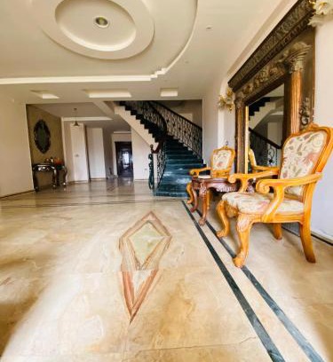 Az Zagazig Apartamento | Luxurious Duplex, 5K Premium Housing!