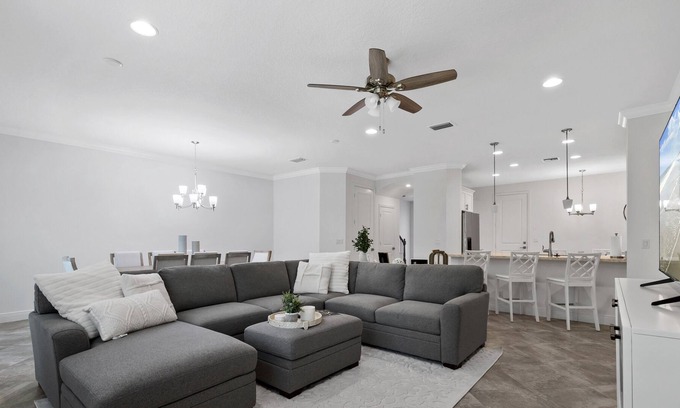 Wellington Casa | Luxurious Equestrian Townhome