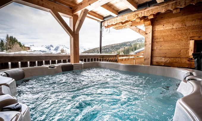 Plagne 1800 Chalet De Esquí | Lujoso chalet 7 hab. con jacuzzi y sauna, cerca del telesilla