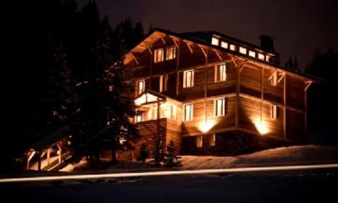 La Roche Chalet De Esquí | Lujoso chalet con Spa y Sauna privados