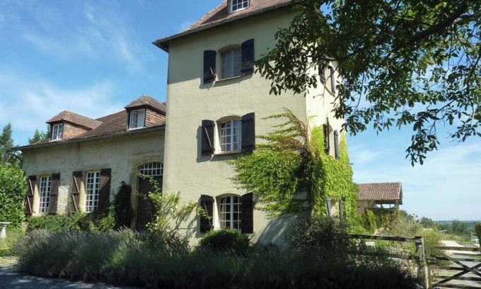 Troncens Casa | Luxurious French Retreat Near Marciac: Perfect for Festivals & Relaxation
