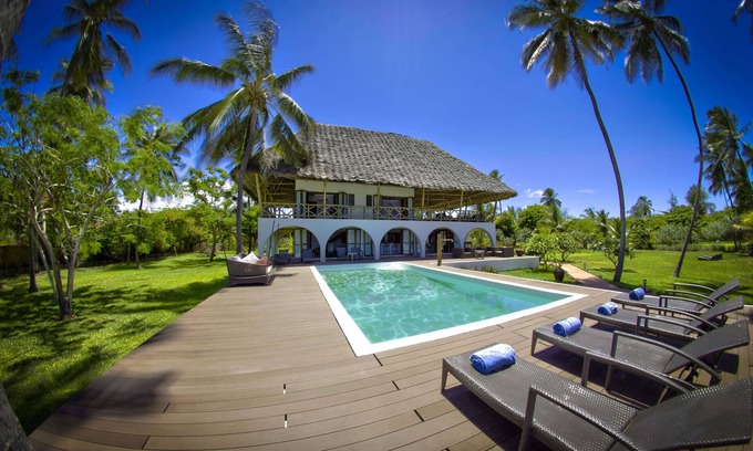 Matemwe Villa | De lujo, equipamiento y servicio completo derecho de villa en la playa en Zanzíbar.