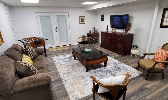 Kennesaw Casa | Luxurious Hideaway minutes away from downtownWoodstock, KSU, Town Center Mall