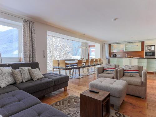Krimml Casa | Luxurious Holiday Home in Krimml with Sauna