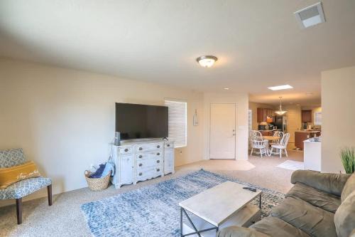 Alamogordo Casa | Luxurious Las Alturas 3BD 2BTH