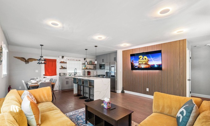 Oxon Hill Cama Y Desayuno | Luxurious - MGM - 10 miles to national Mall!