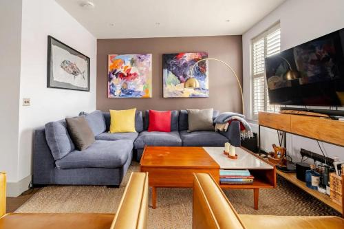 Harrow Road Apartamento | Luxurious & Modern 2 bedroom Notting Hill Townhouse