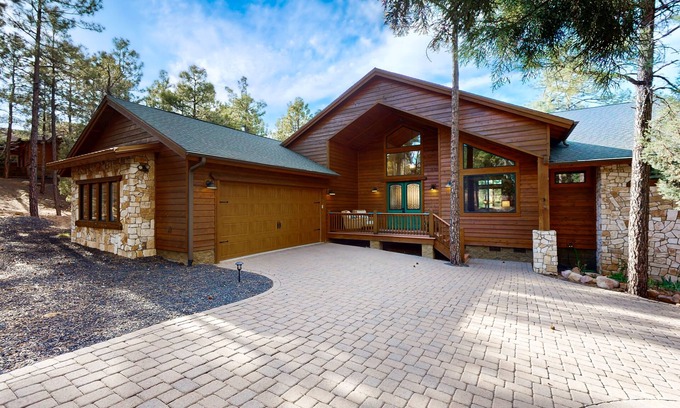 Torreon Casa | Luxurious mountain home w/ firepit & grill - close to hiking, fishing, & golf
