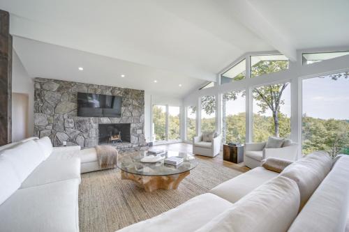 Cashiers Casa | Luxurious Mountain Retreat with Long Range Views!