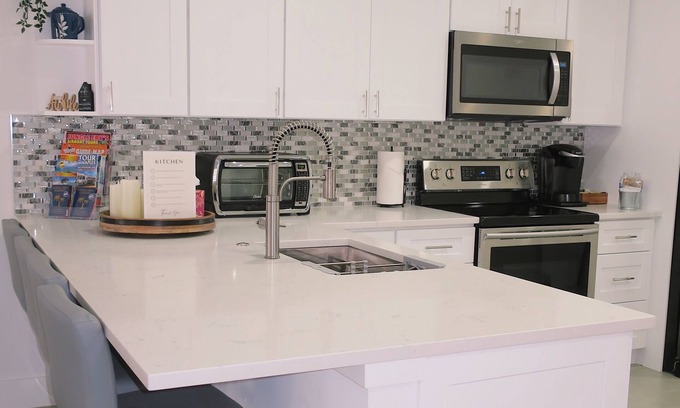 East Naples Casa | Luxurious Naples Retreat:Beaches,Family Friendly,USOP National Pickleball Center