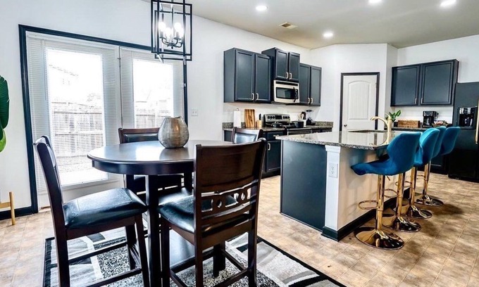 Union City Casa | Luxurious New ATLANTA Oasis