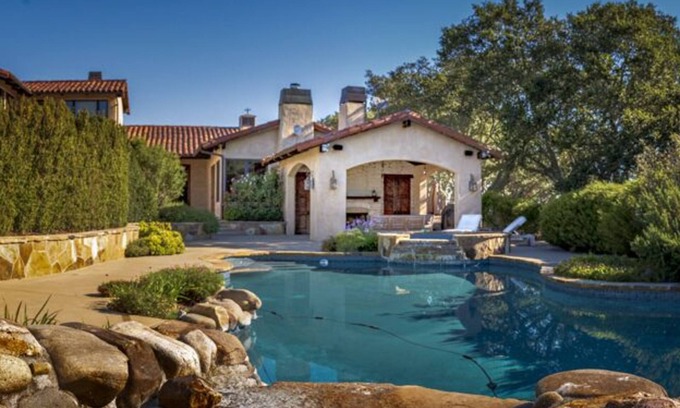 Monterey Casa | Luxurious & Peaceful 6 bedroom Home w/Pool - 5acre