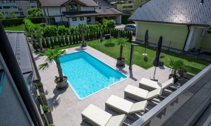 Anif Apartamento | Luxurious penthouse apartment