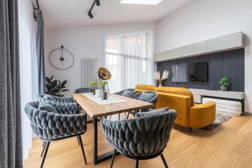 Vidzeme Suburb Apartamento | Luxurious penthouse with parking