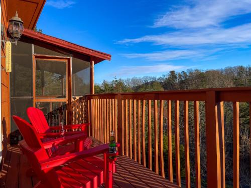 Gatlinburg - Pigeon Forge Chalet De Esquí | Luxurious Pigeon Forge Cabin, w/HotTub, EasyDrive, Arcade Game, Panoramic Views