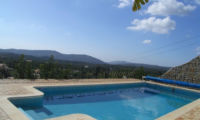 Sao Bras de Alportel Villa | Lujosa villa de 3 dormitorios con baño privado, piscina climatizada privada, espectaculares vistas al valle