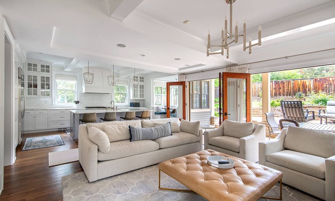 Newlands Casa | Luxurious, Renovated Craftsman in the Heart of Boulder
