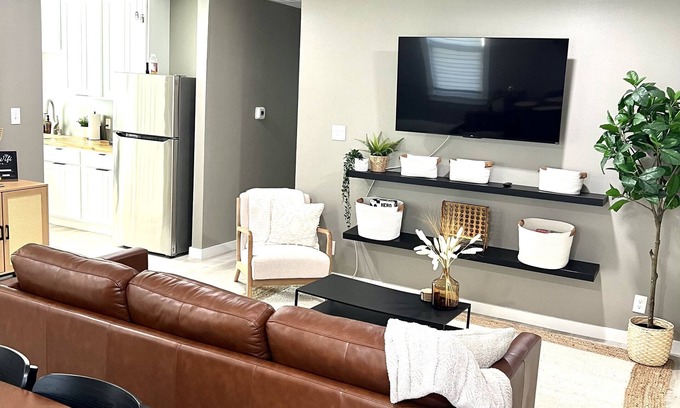 Waco Casa | Luxurious retreat for your stay in Waco; all you could want for amenities.