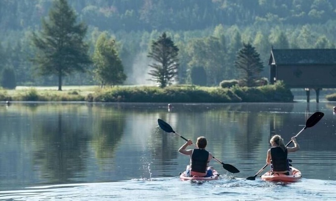 Saint-Faustin-Lac-Carre Casa | Luxurious Scandinavian Golf Chalet + Private Spa