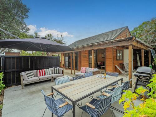 Matarangi Casa | Luxurious Simplicity - Matarangi Holiday Home