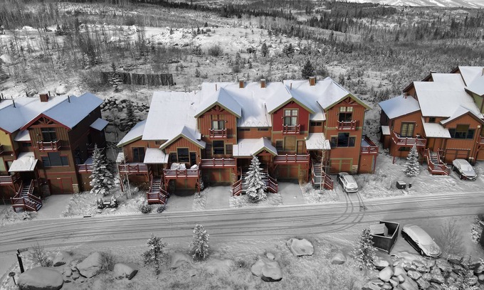 Bear Crossing Casa | De Pueblo de lujo con 3 Master Suites, preciosas vistas y Jacuzzi privado!