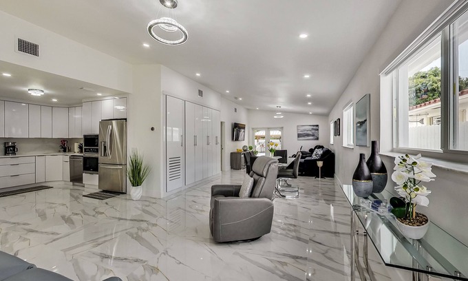 Hialeah Casa | 💎💎💎Lujoso oasis tropical privado junto al aeropuerto de Mia