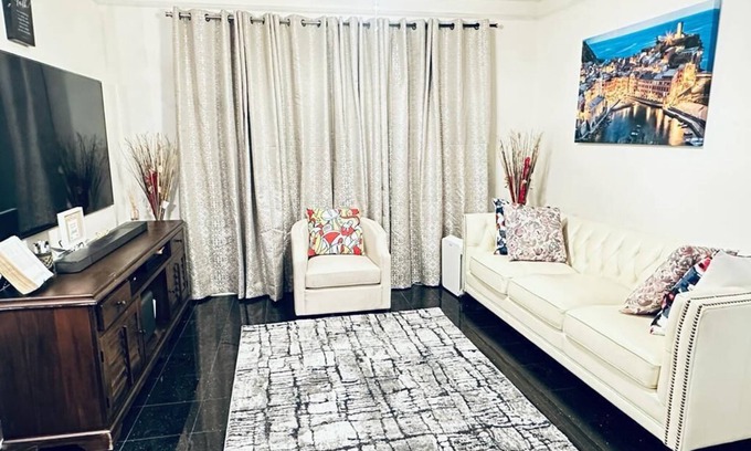 Lindbergh Condominio | Luxurious Unit near Lenox