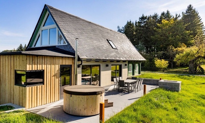 Hainewalde Casa | Luxurious vacation home in the countryside in the Zittauer Gebirge Nature Park