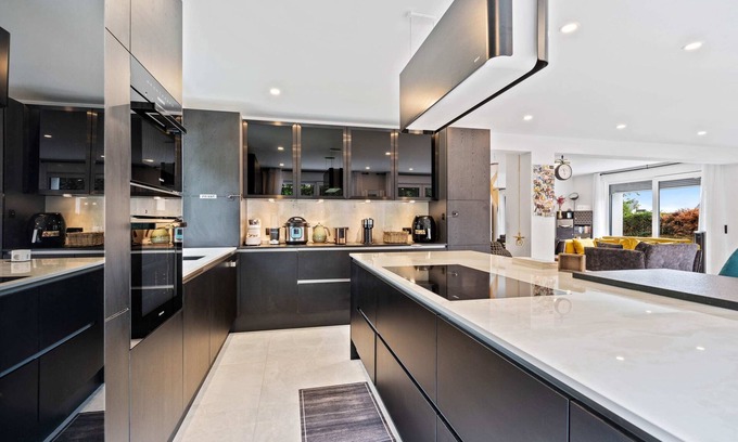 Schuttrange Casa | Luxurious Villa in Schuttrange w/ Gameroom ID213