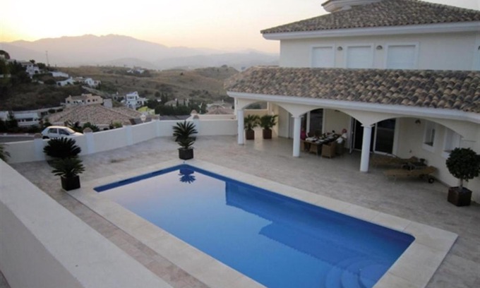 Mijas Villa | Luxurious villa in the sun