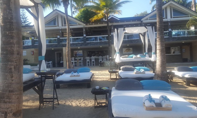 Cofresi Complejo | Villas de lujo y suites. Playas arenosas