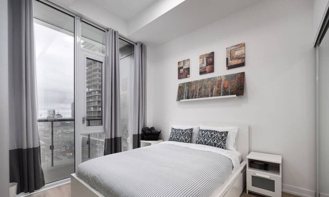 St. Lawrence Casa | Luxury 1BR - Amazing Location - St Lawrence Market