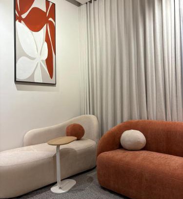 Dammam Apartamento | Luxury 1BR Suite Walk to Café&Supermarket