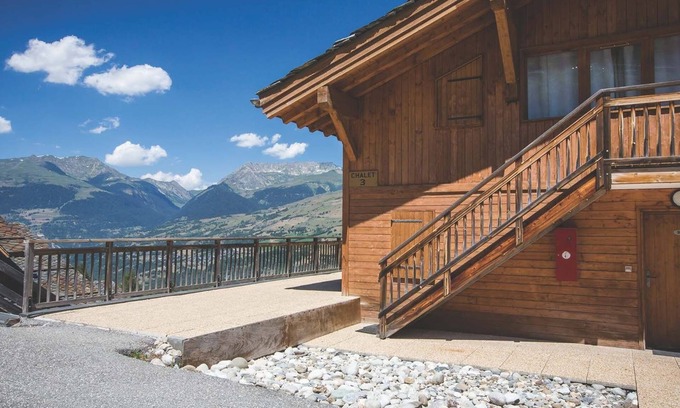 Bellentre Apartamento | Apartamento de lujo de 2 dormitorios dentro de un chalet, 55m2 en la localidad Les Pueblo