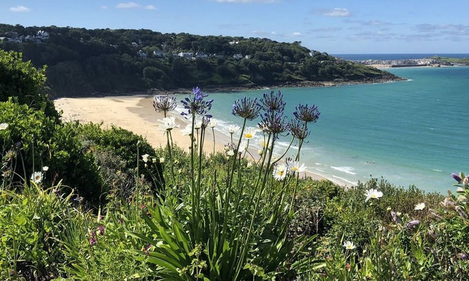 Carbis Bay Apartamento | Apartamento de lujo de 2 dormitorios con vistas al mar sin interrupciones