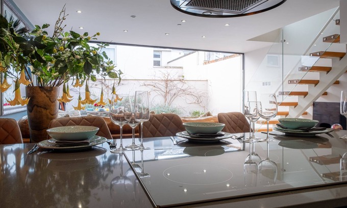 Montpellier Casa | Luxury 2-Bed House in Cheltenham