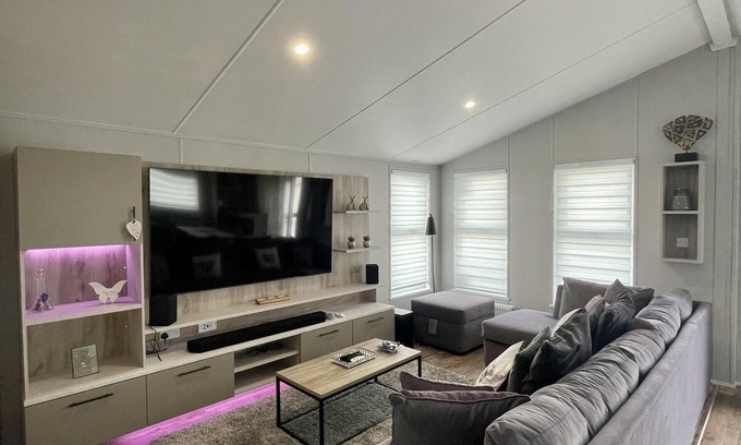 Camber Cabina | luxury 2 bed Lodge in Camber Sands