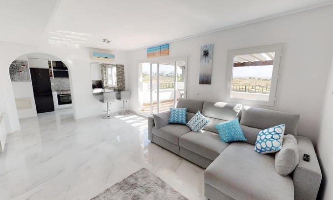 Sucina Apartamento | Luxury 2 bed Penthouse on Golf Course Murcia