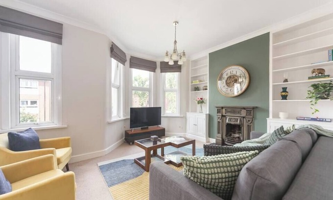 Southfield Apartamento | Luxury 2 Bed Victorian Chiswick Flat