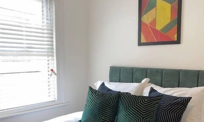 Huntingdon Apartamento | Luxury 2 Bedroom Town Centre Apartment