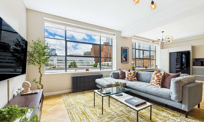 Hoxton Apartamento | Luxury 2-Bedroom Duplex in London's Tech Hub