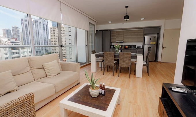 Punta Paitilla Apartamento | Lujoso apt 2hab. c/balcón y estacionamiento gratis