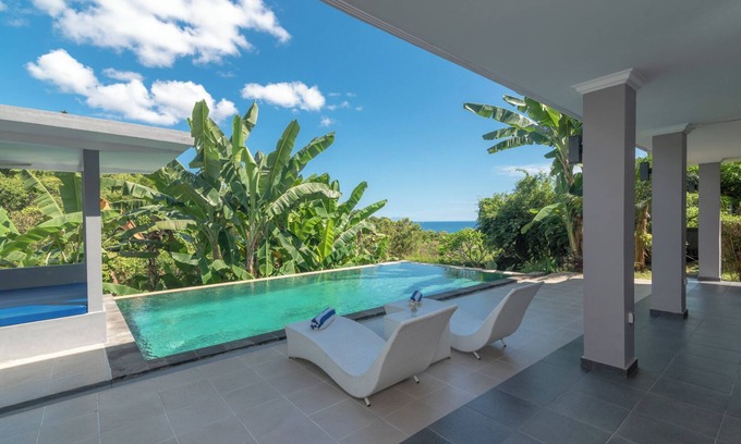 Temukus Villa | De lujo de 2 dormitorios Villa de cerca de Lovina, Bali